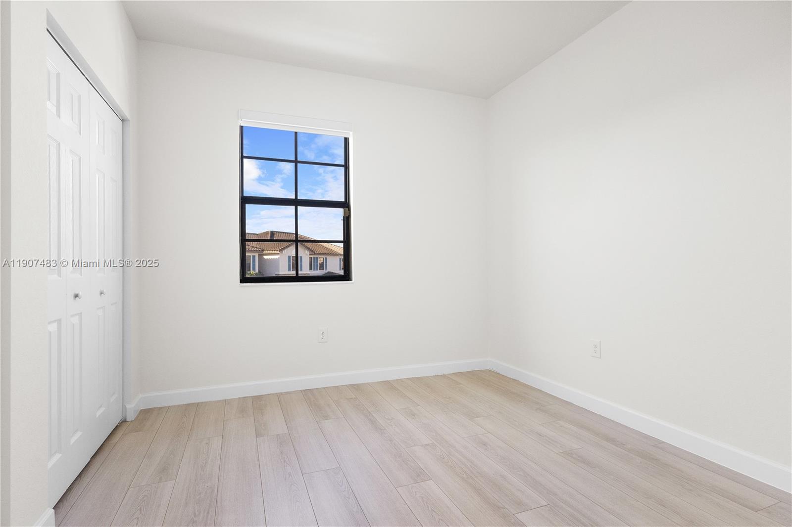 GARDEN ESTATES AT THE HAM - Residential