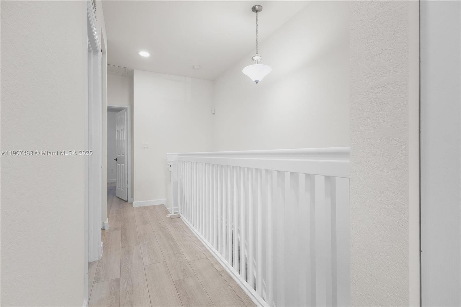 GARDEN ESTATES AT THE HAM - Residential