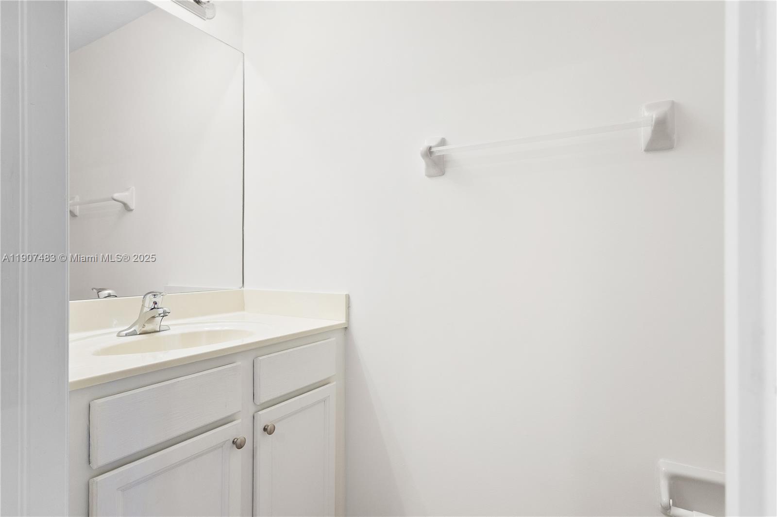 GARDEN ESTATES AT THE HAM - Residential