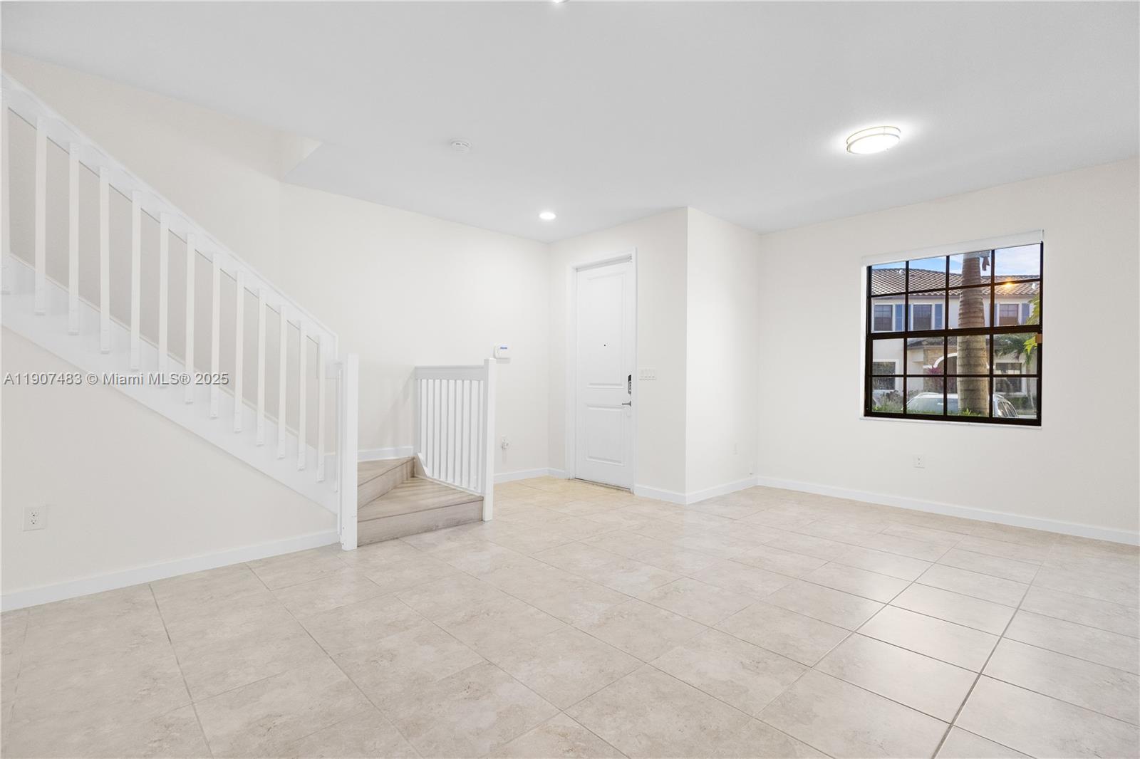 GARDEN ESTATES AT THE HAM - Residential