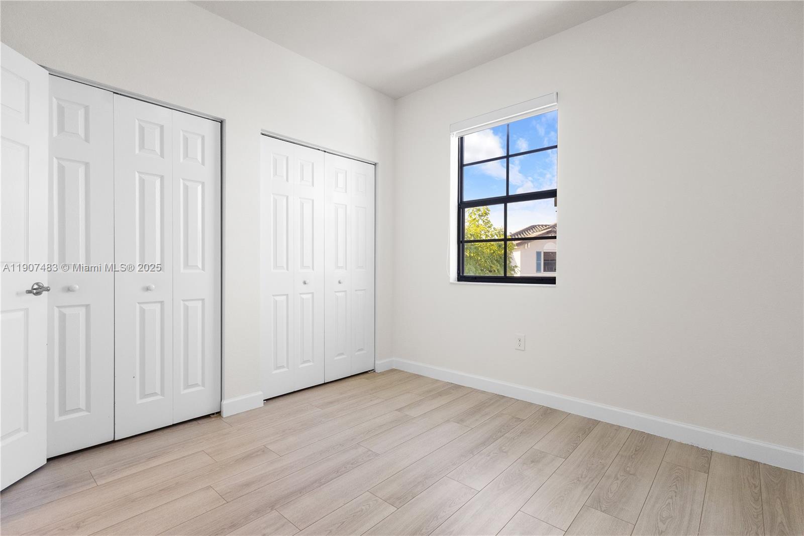 GARDEN ESTATES AT THE HAM - Residential