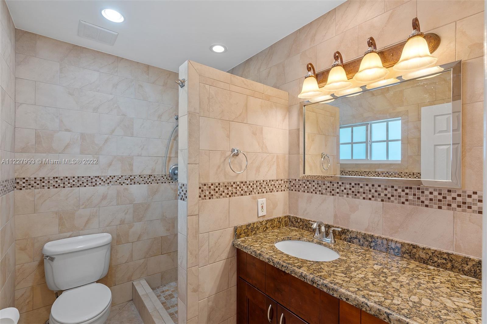 CG RIVIERA SEC 3 REV - Residential Income