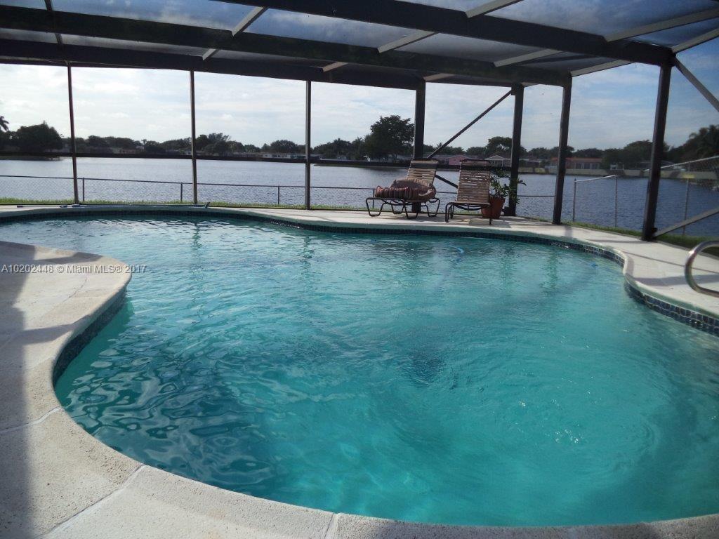 Rainbow Lakes 77-28 B - Residential