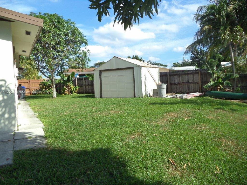 Rainbow Lakes 77-28 B - Residential