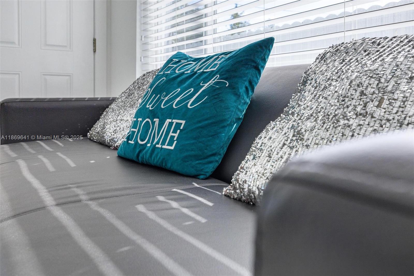 NORTHERN BLVD TRACK - Residential Income