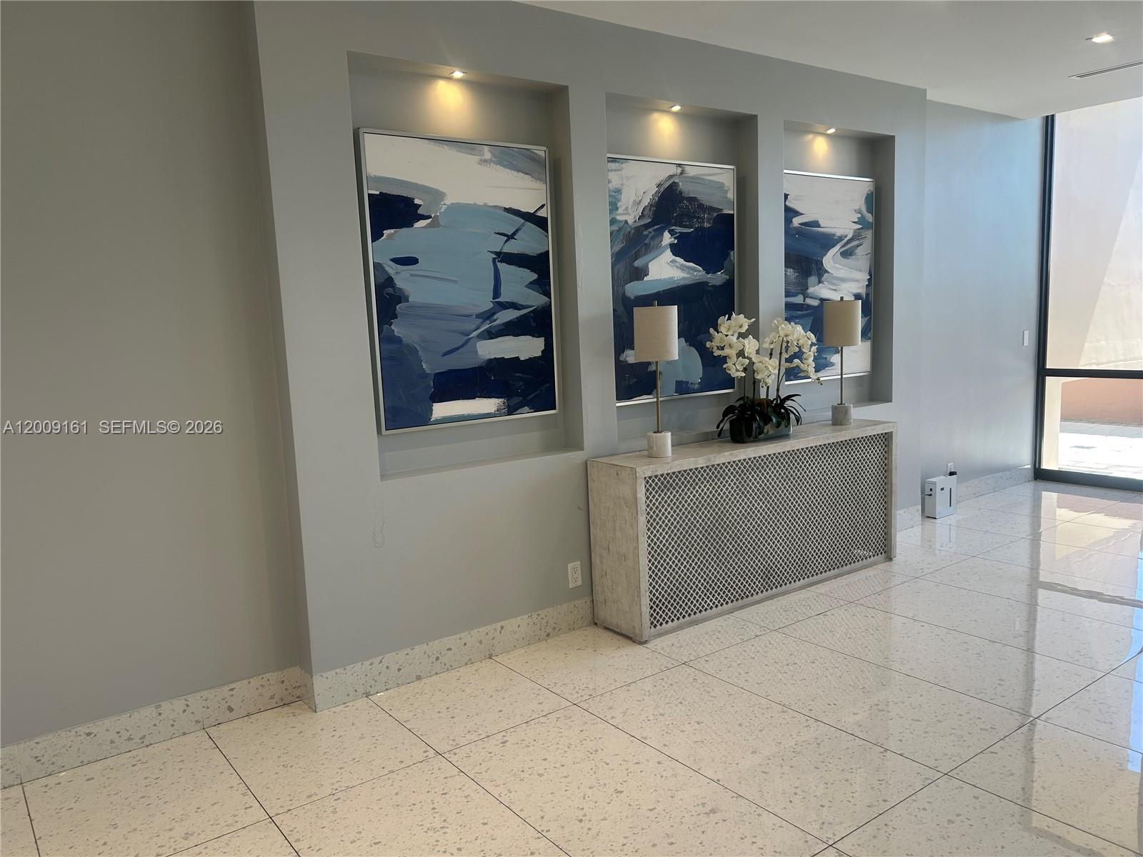 CORONADO CONDO- TOWER II - Residential