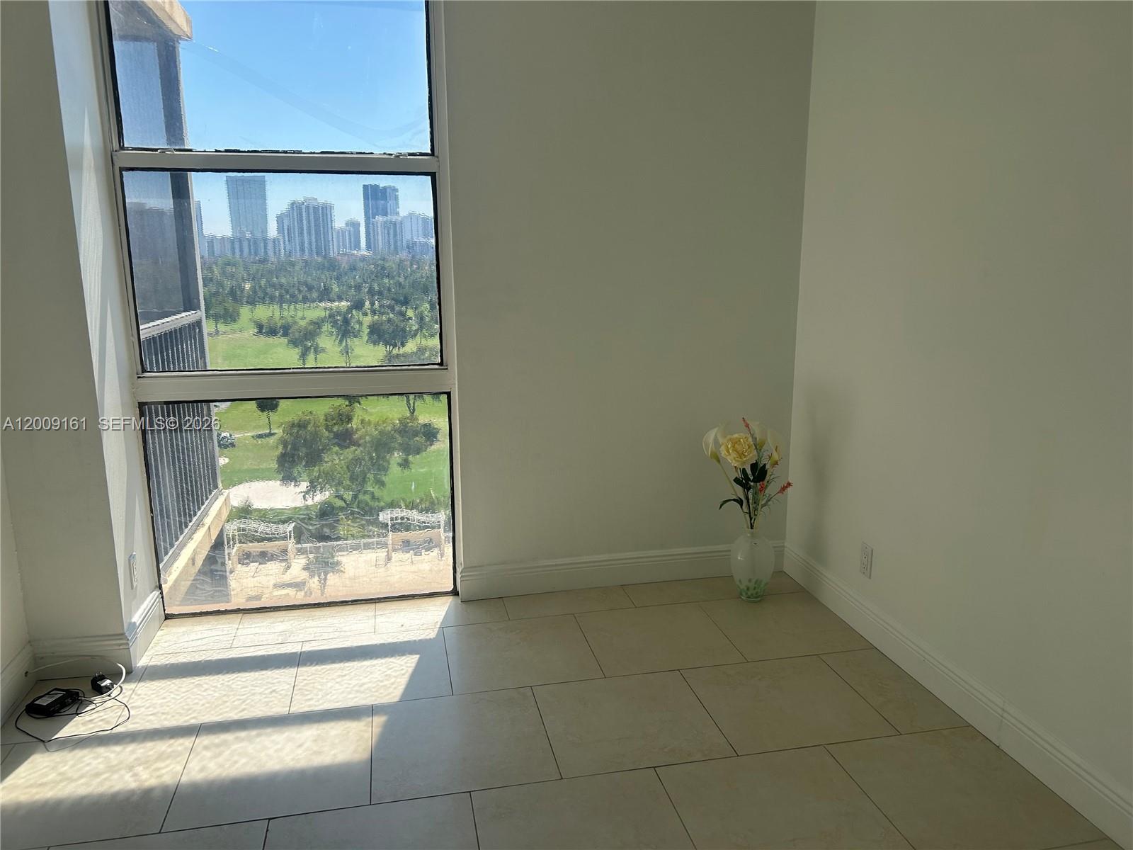 CORONADO CONDO- TOWER II - Residential