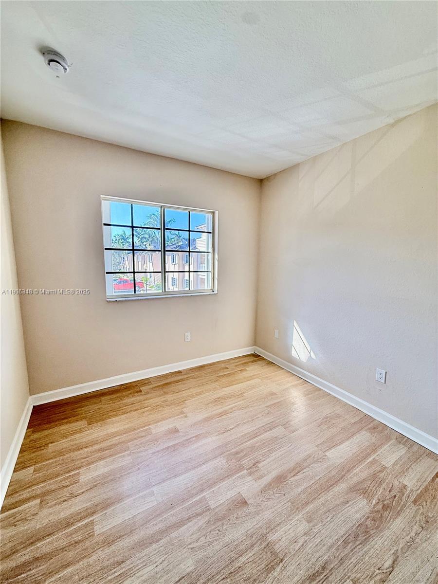 Caribbean Isles Villas Co - Residential Lease