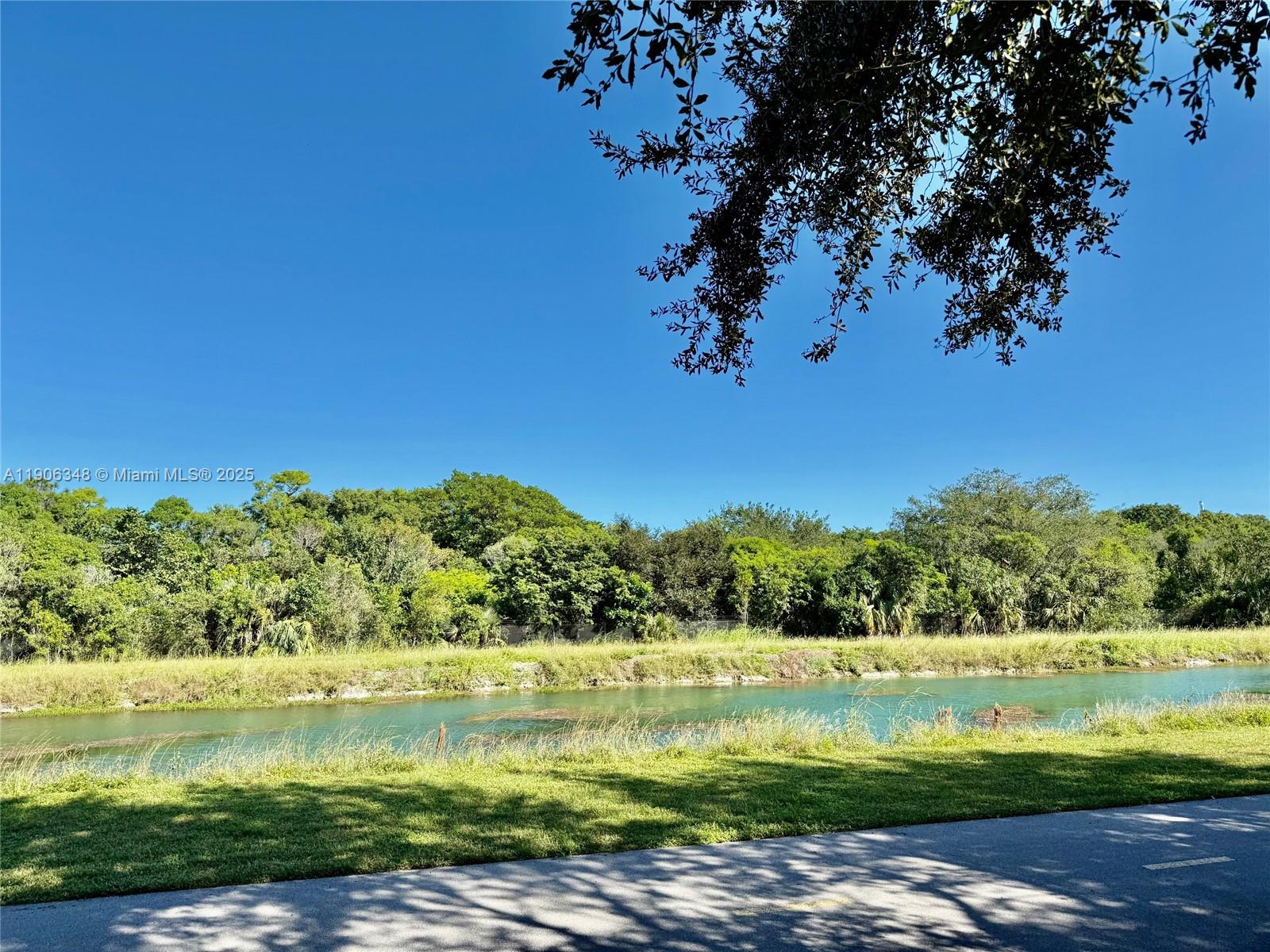 Caribbean Isles Villas Co - Residential Lease