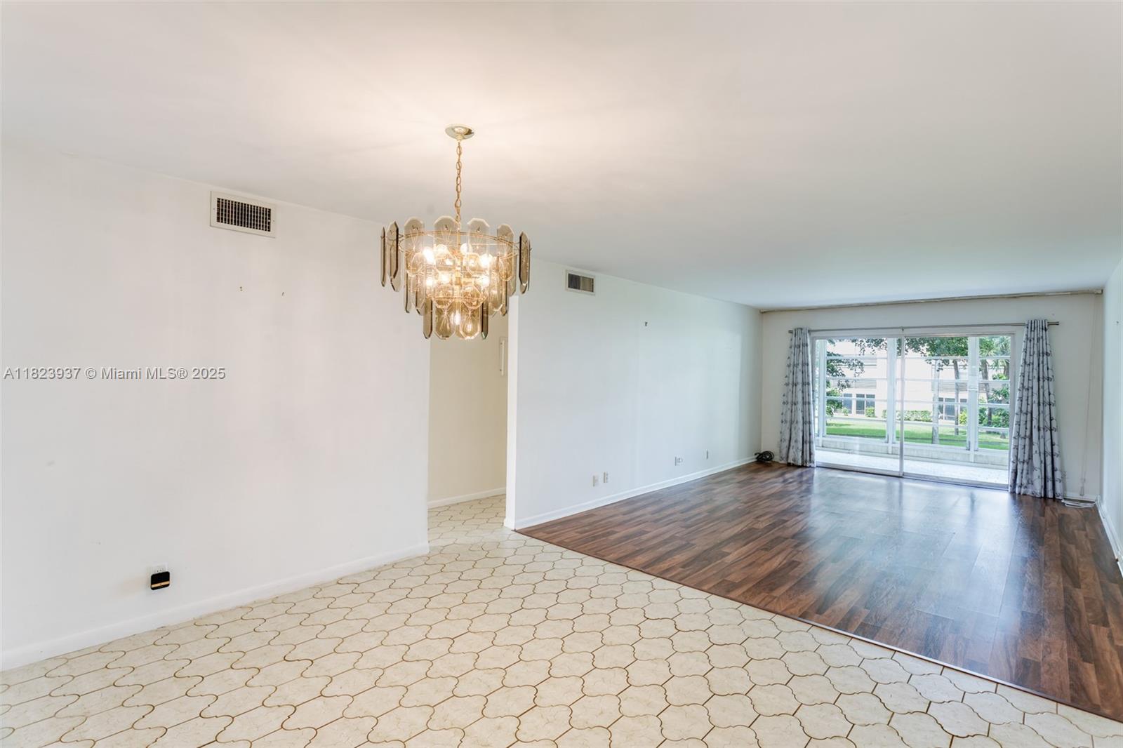 2303 Lucaya Ln G2