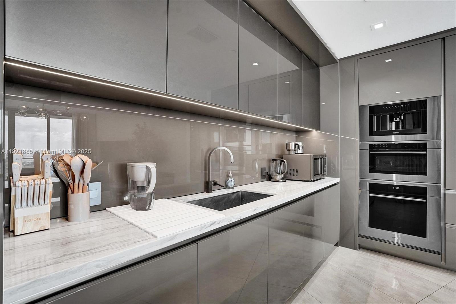 18975 COLLINS CONDO - Residential