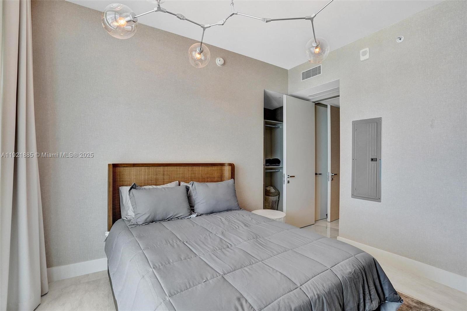 18975 COLLINS CONDO - Residential