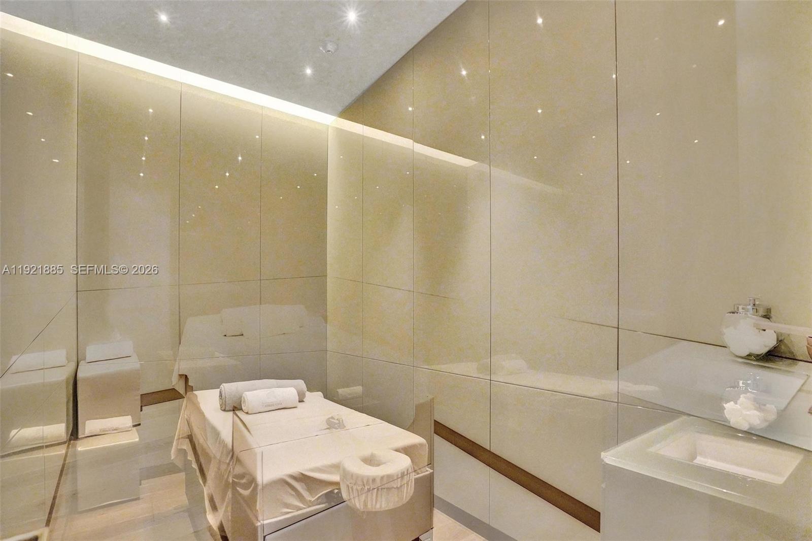 18975 COLLINS CONDO - Residential