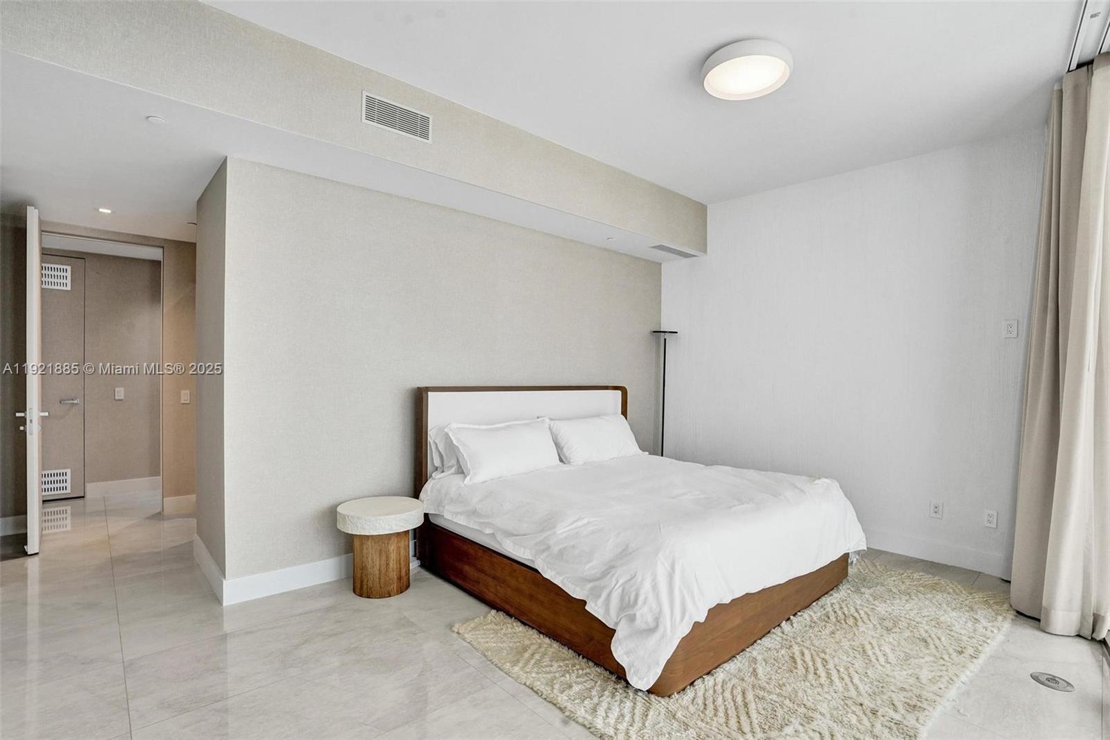 18975 COLLINS CONDO - Residential