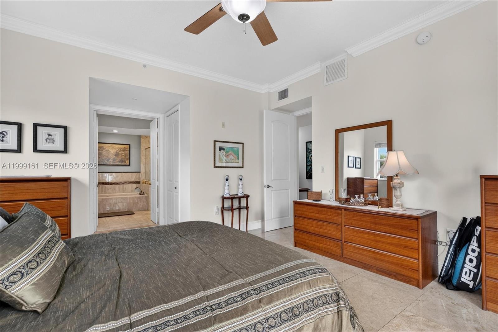 VALENCIA GRANDE CONDO - Residential