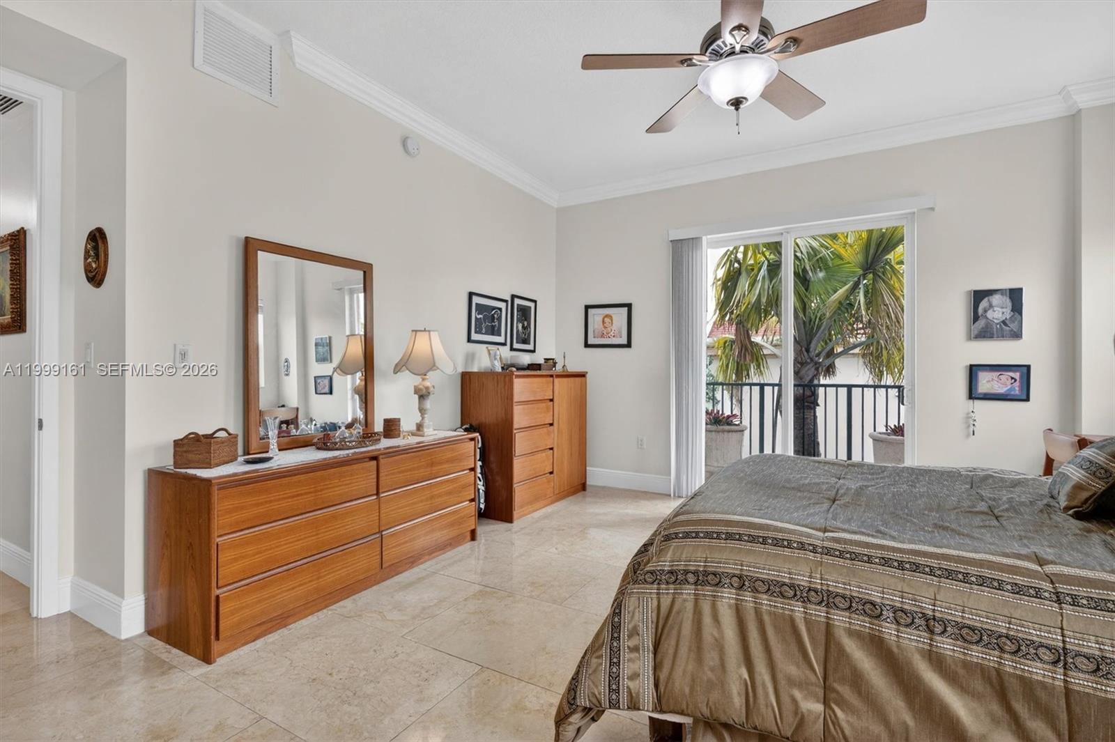 VALENCIA GRANDE CONDO - Residential