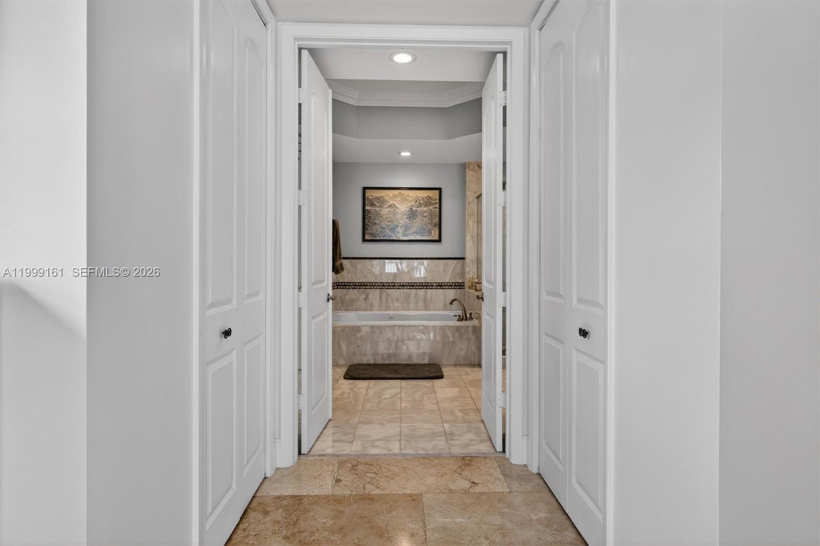 VALENCIA GRANDE CONDO - Residential