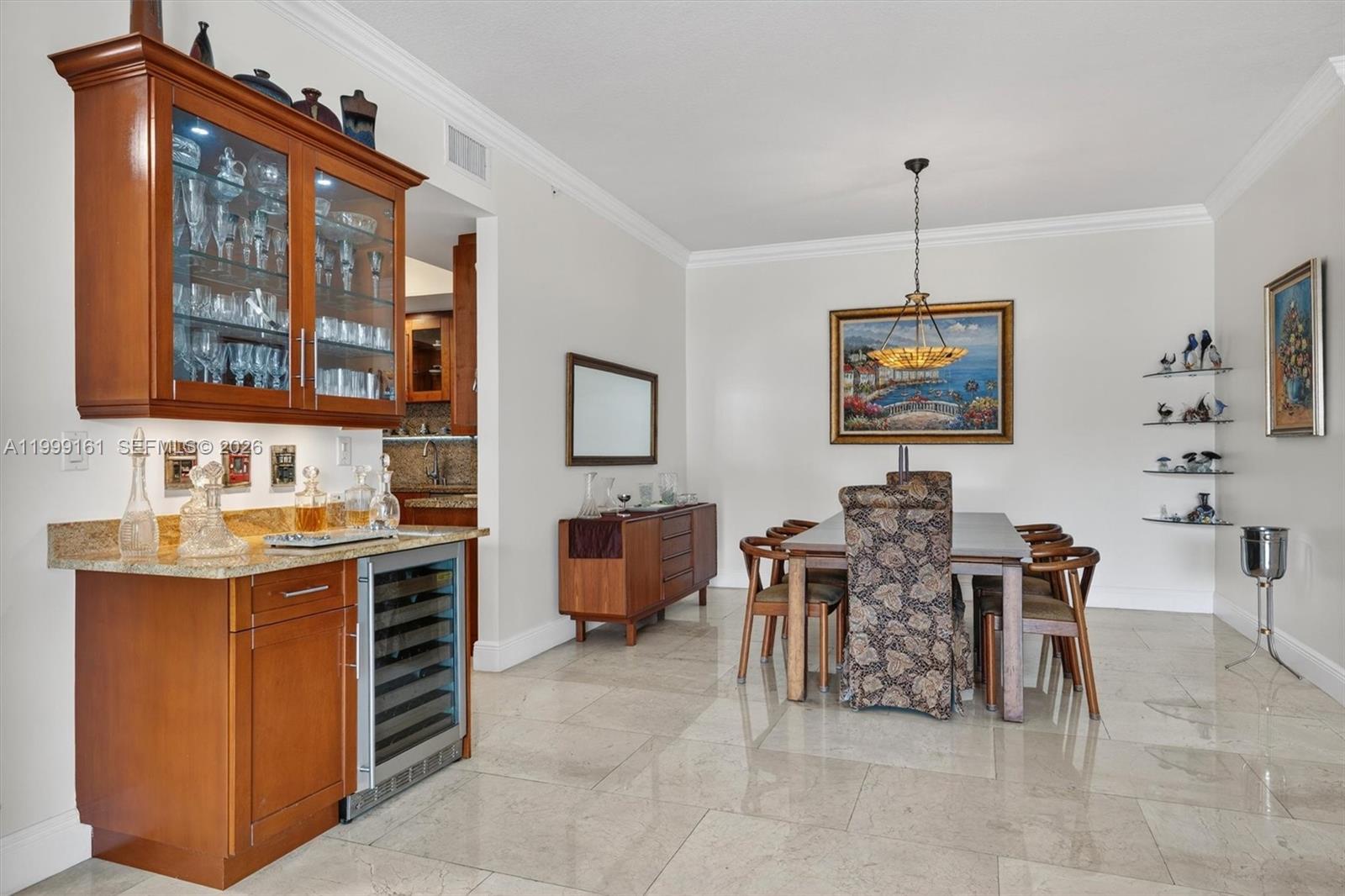 VALENCIA GRANDE CONDO - Residential