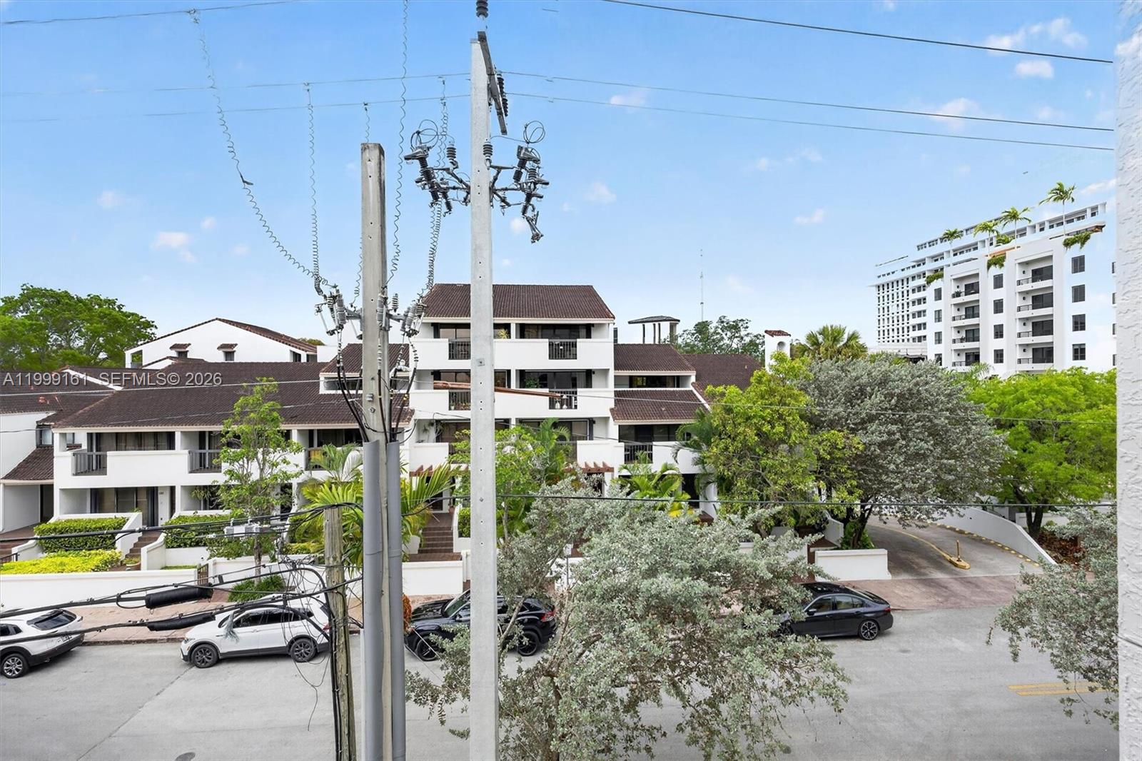 VALENCIA GRANDE CONDO - Residential