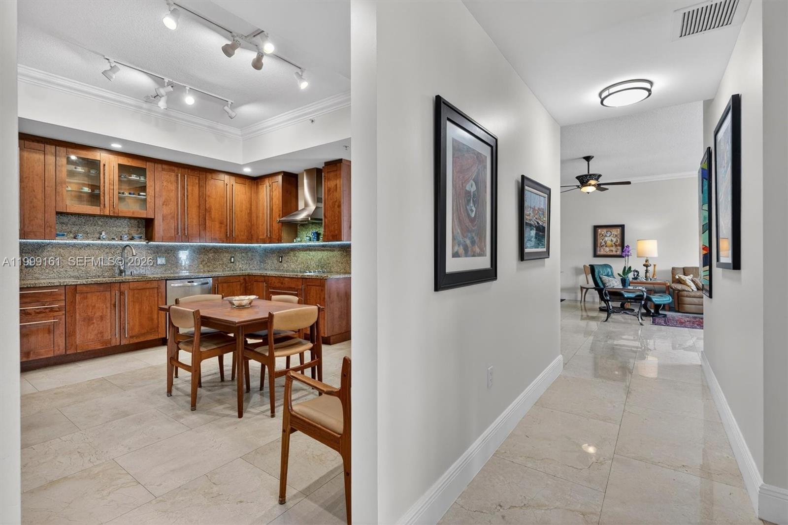 VALENCIA GRANDE CONDO - Residential