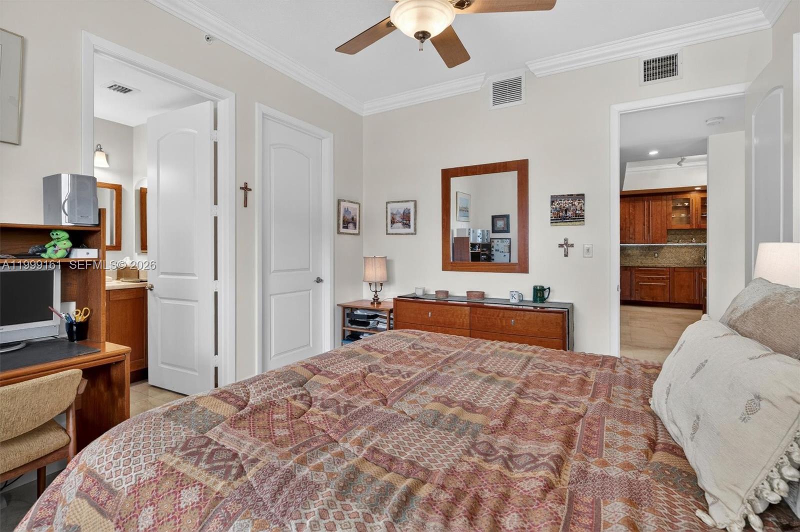 VALENCIA GRANDE CONDO - Residential