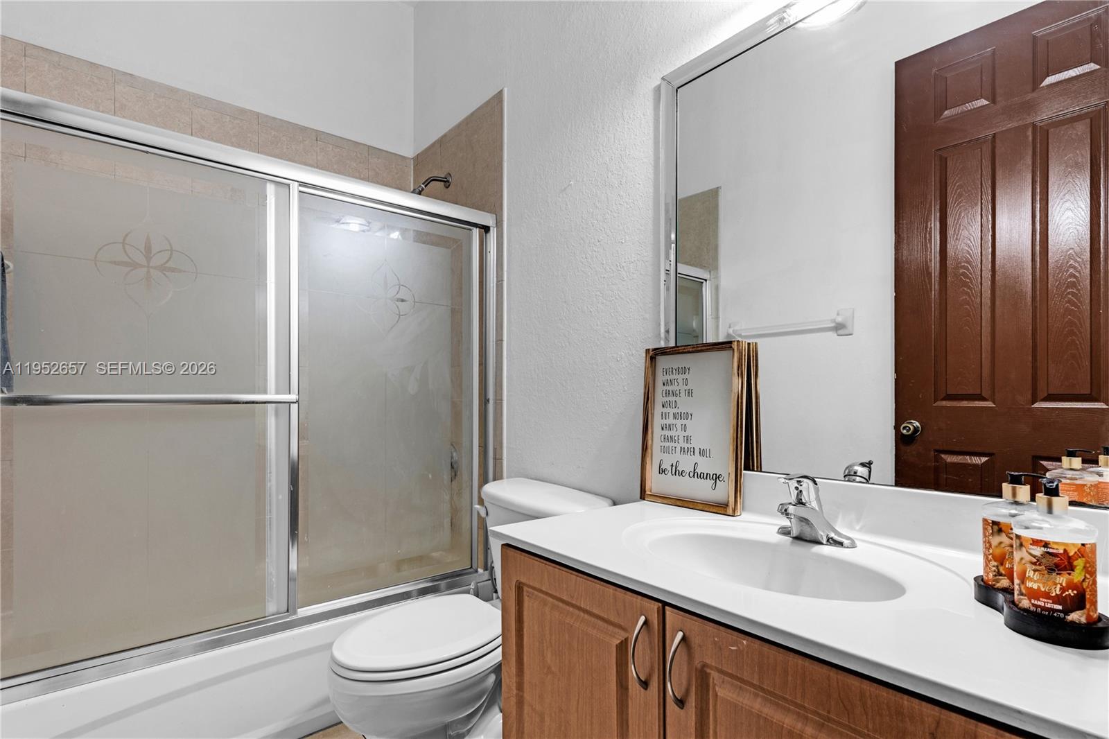 ESTATE MANSIONS - Residential