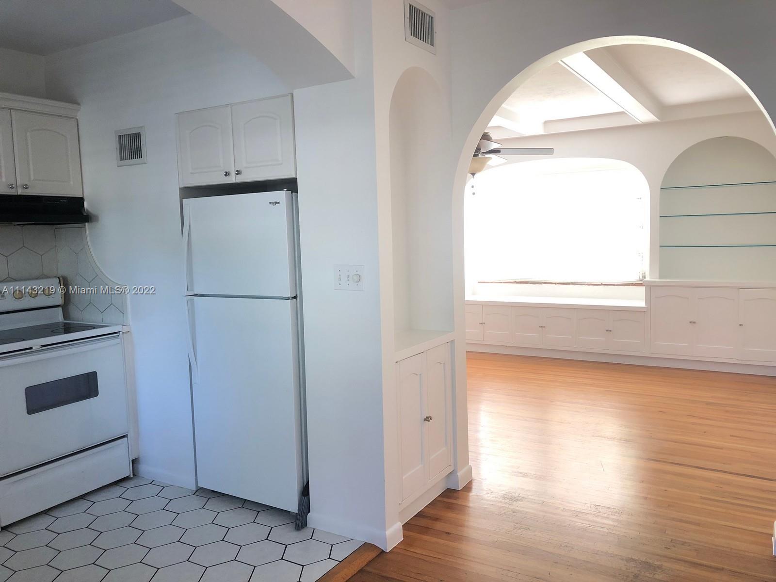 RENE APTS CONDO - Residential