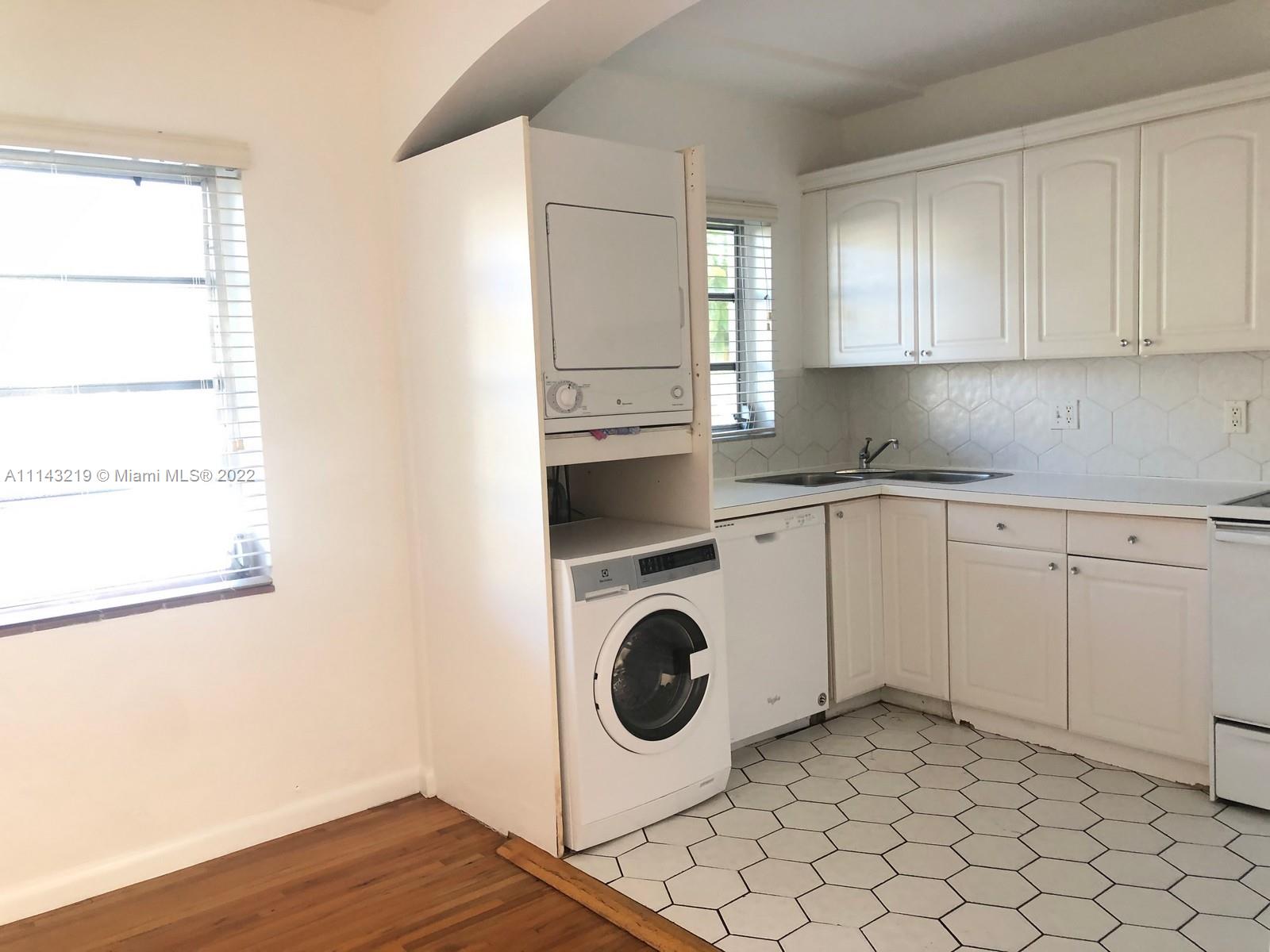 RENE APTS CONDO - Residential