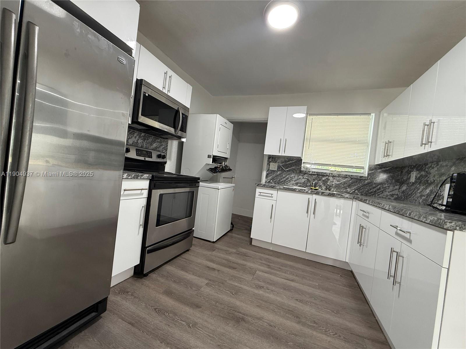 SEMINOLE LAWN - Residential Income