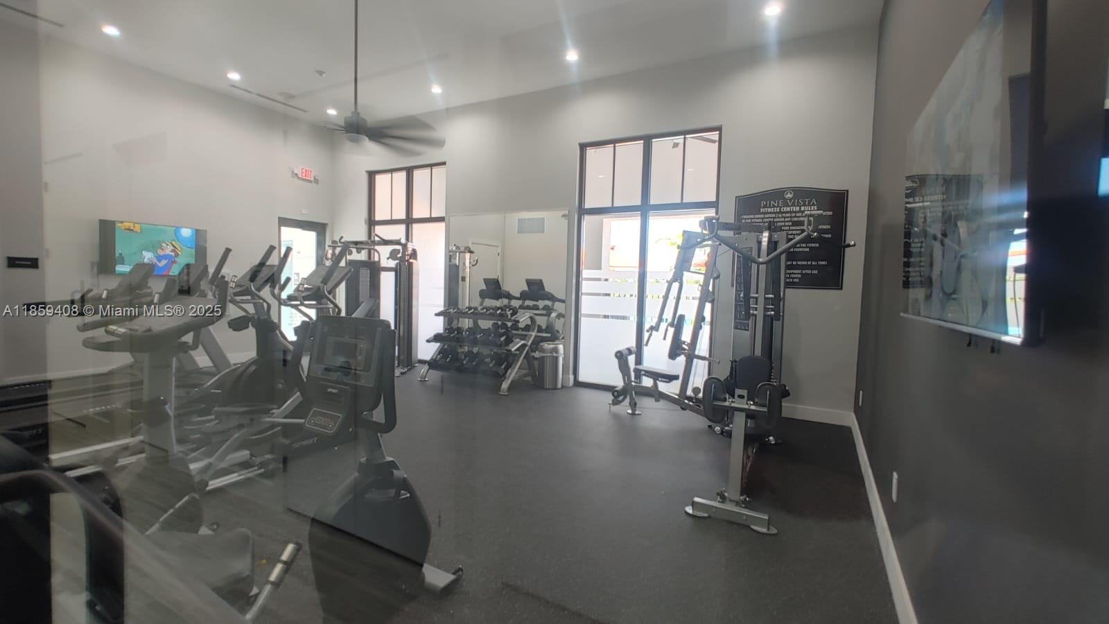 PINE VISTA BY LENNAR - Residential