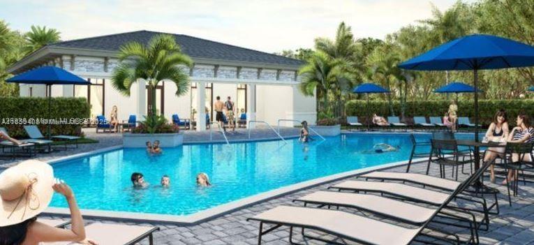 PINE VISTA BY LENNAR - Residential