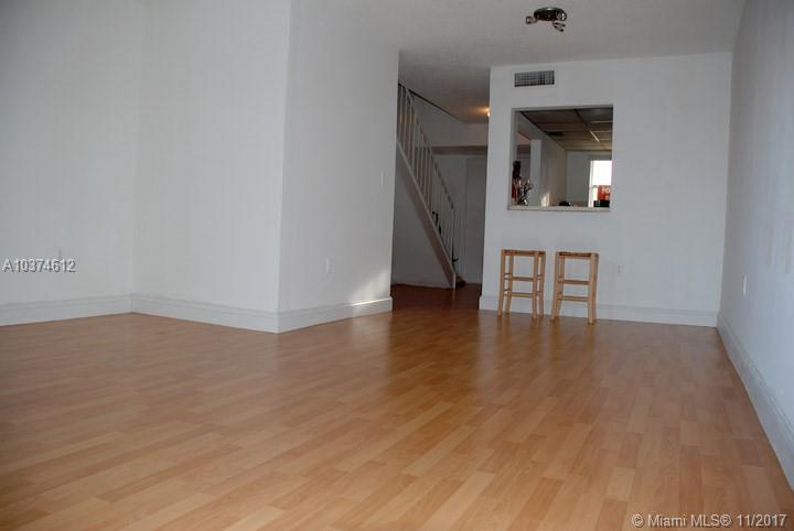 THE BEACH CLUB FONTAINEBL - Residential Lease