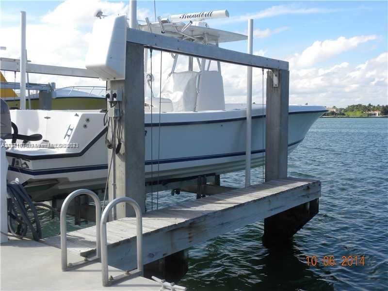 BISCAYNE BEACH-2ND ADDN - Residential