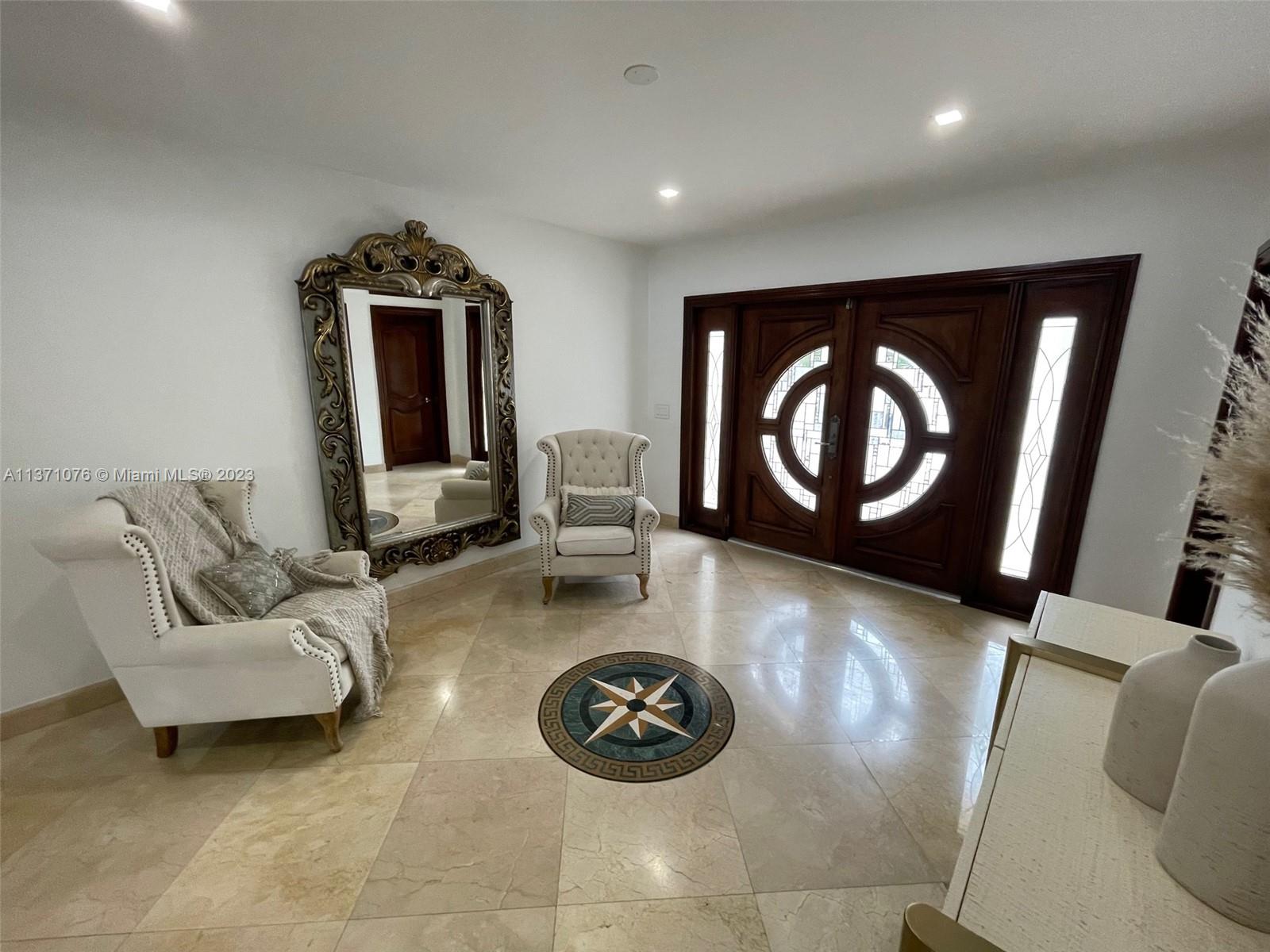 BISCAYNE BEACH-2ND ADDN - Residential