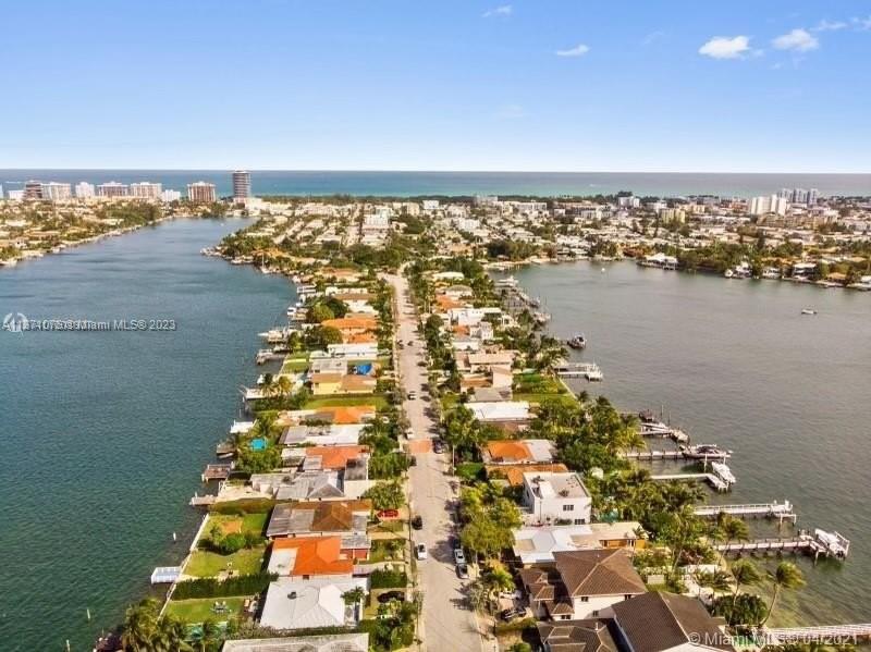 BISCAYNE BEACH-2ND ADDN - Residential