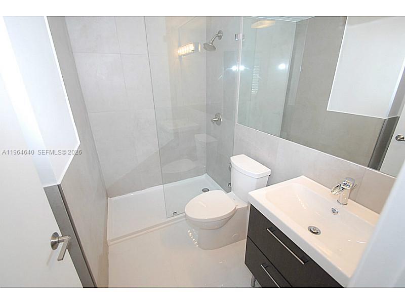 1255 PENNSYLVANIA AV 102