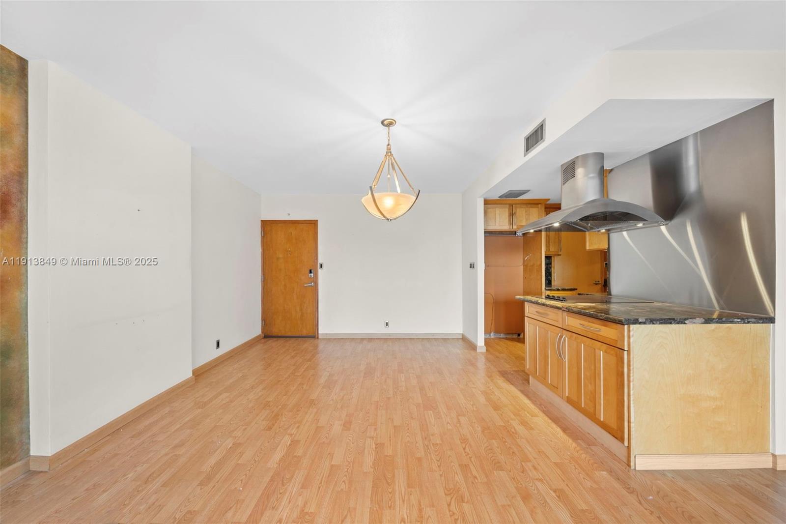 BAY PARK TOWERS CONDO - Residential Lease