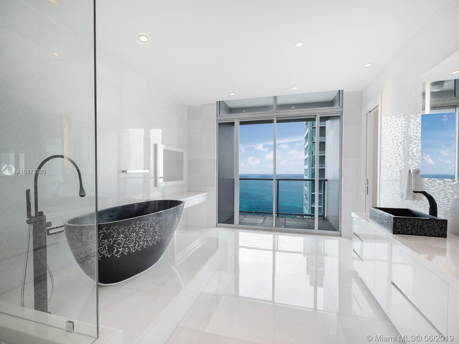 MILLENNIUM TOWER RESIDENC - Residential