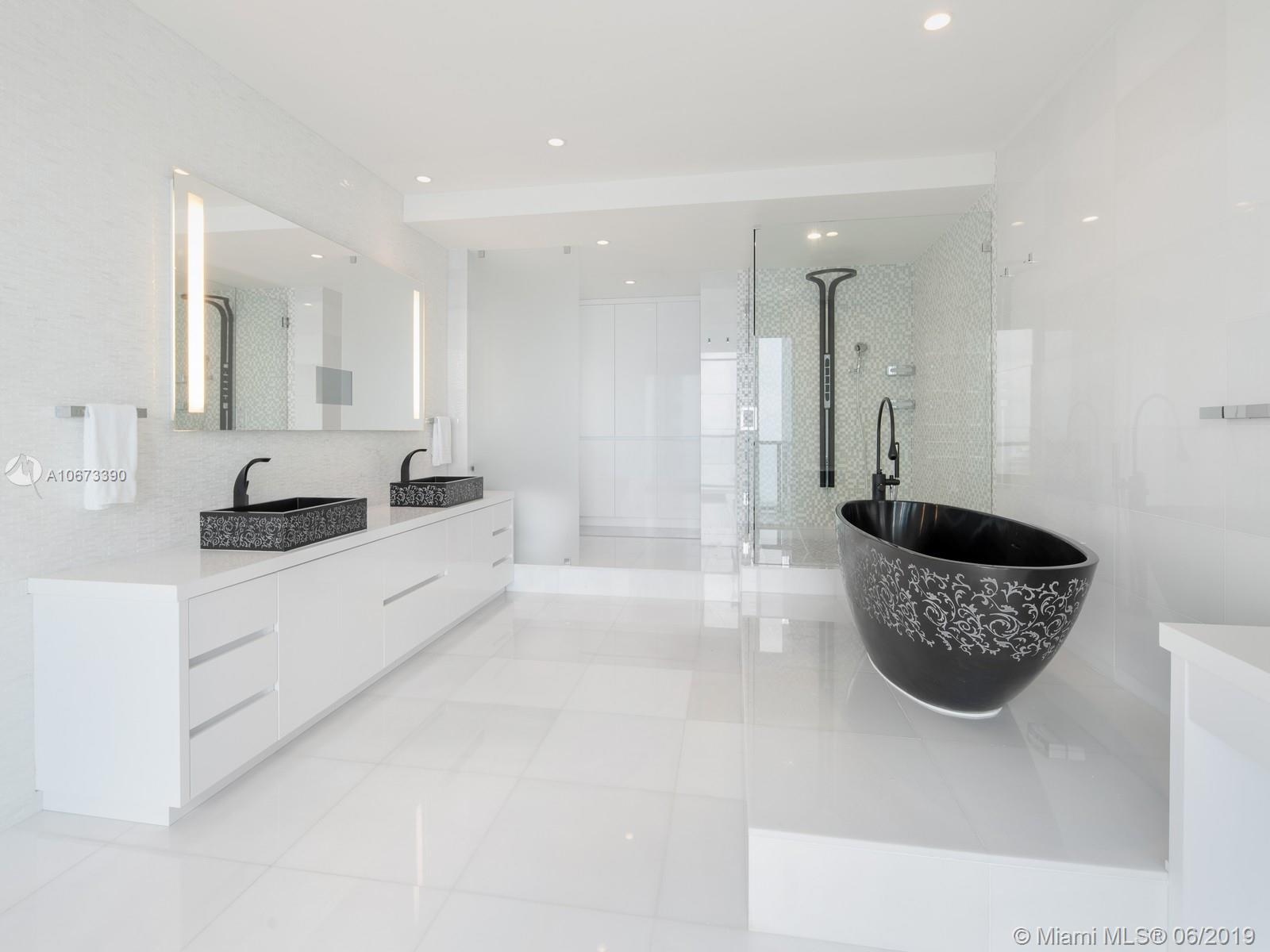 MILLENNIUM TOWER RESIDENC - Residential