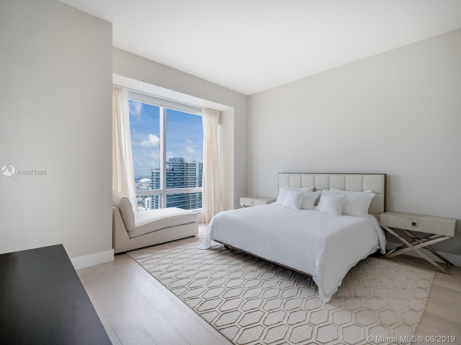 MILLENNIUM TOWER RESIDENC - Residential