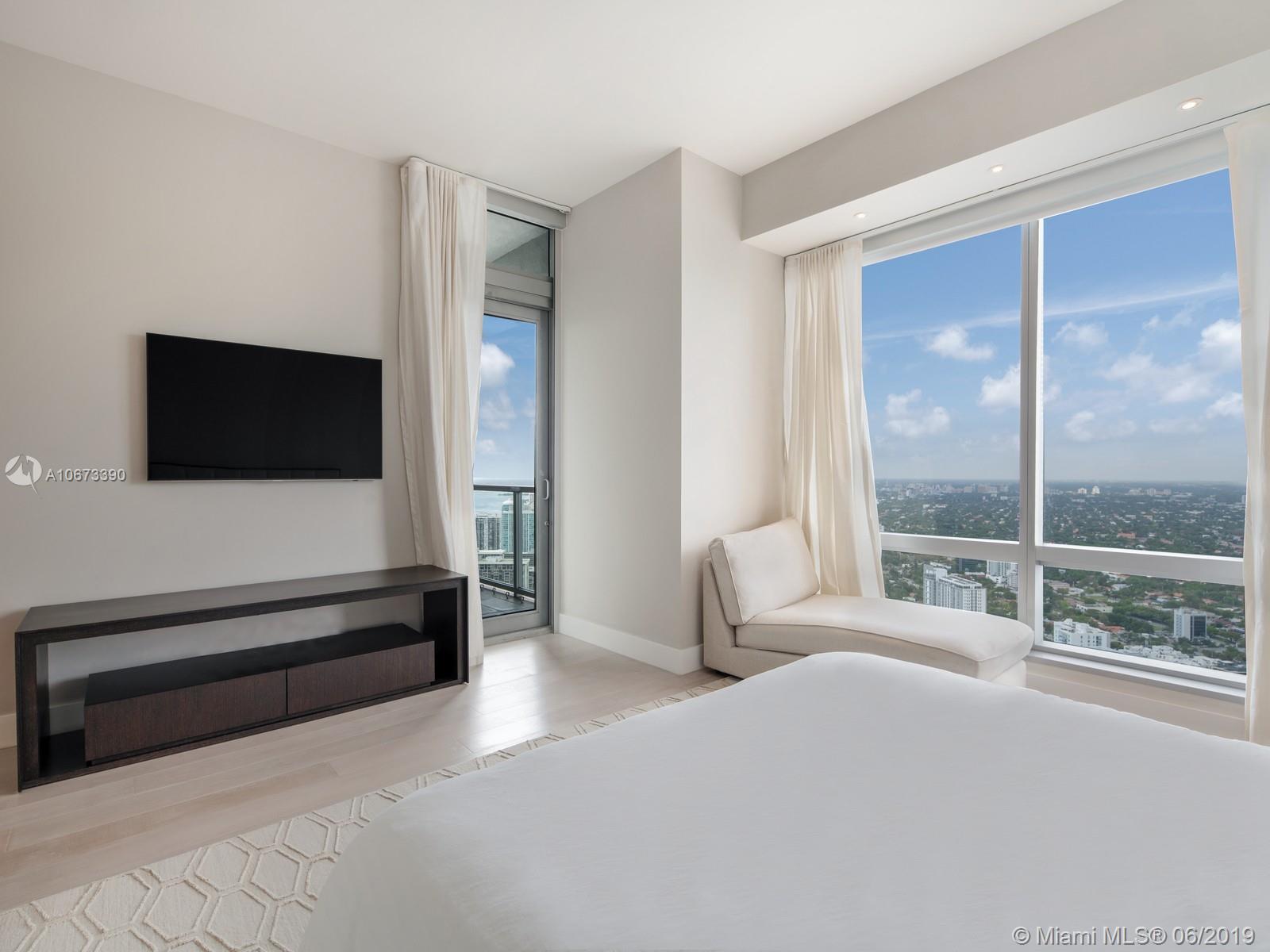 MILLENNIUM TOWER RESIDENC - Residential