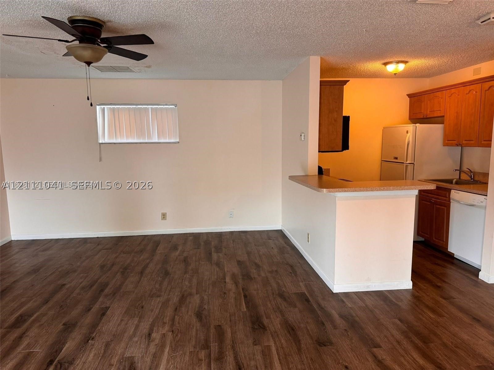 11 Crossings Cir F