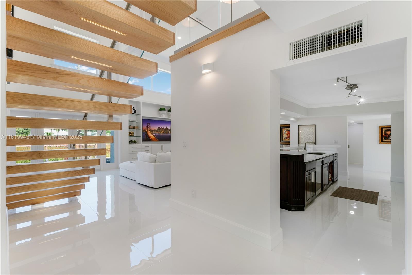 HAMMOCK OAKS HARBOR SEC 2 - Residential