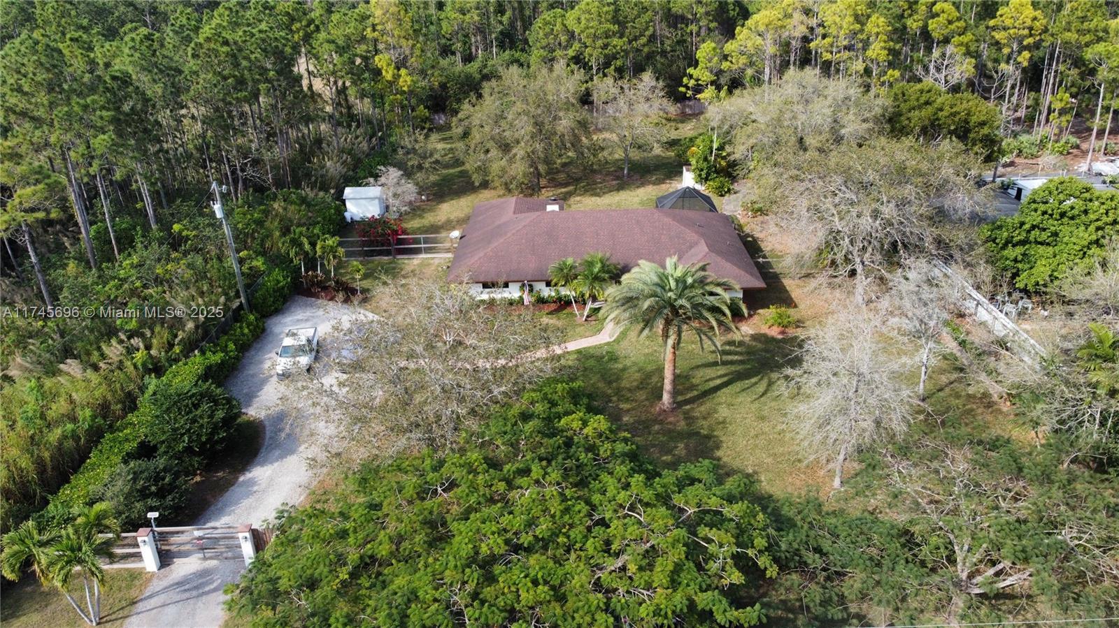 Property for Sale at 19425 Sw 334th St, Homestead, Miami-Dade County, Florida - Bedrooms: 4 
Bathrooms: 2  - $969,900