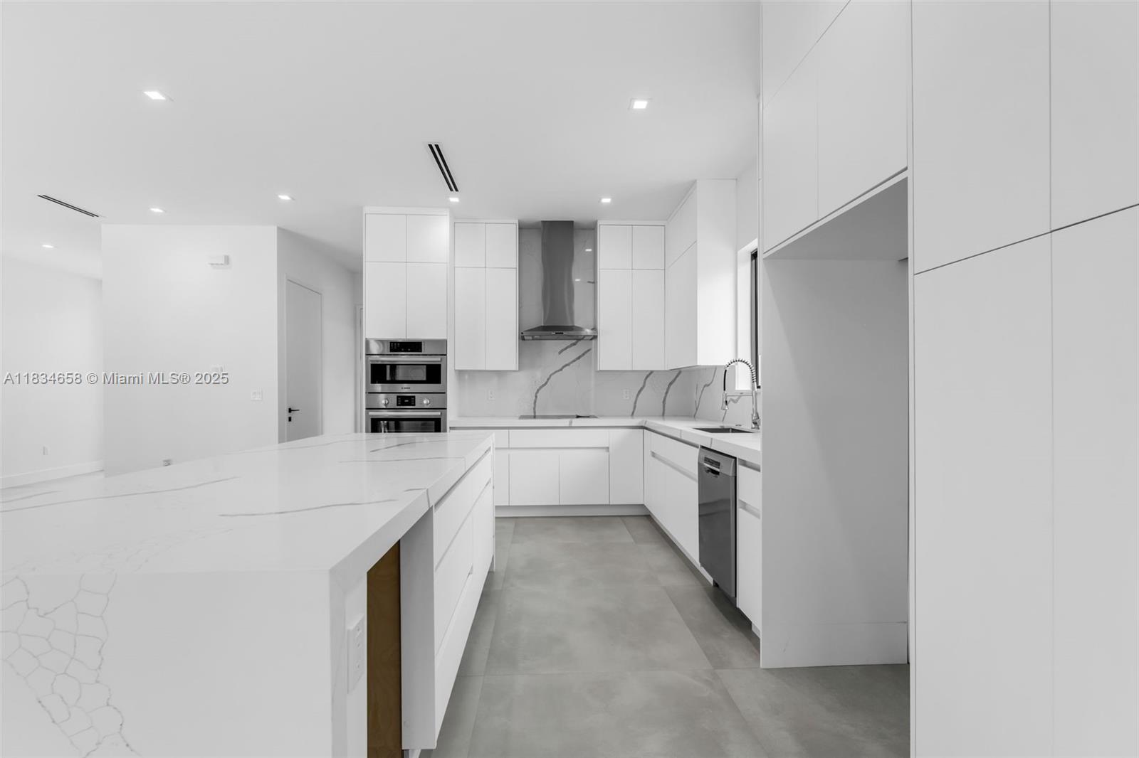 CURBELO AT OLD CUTLER - Residential