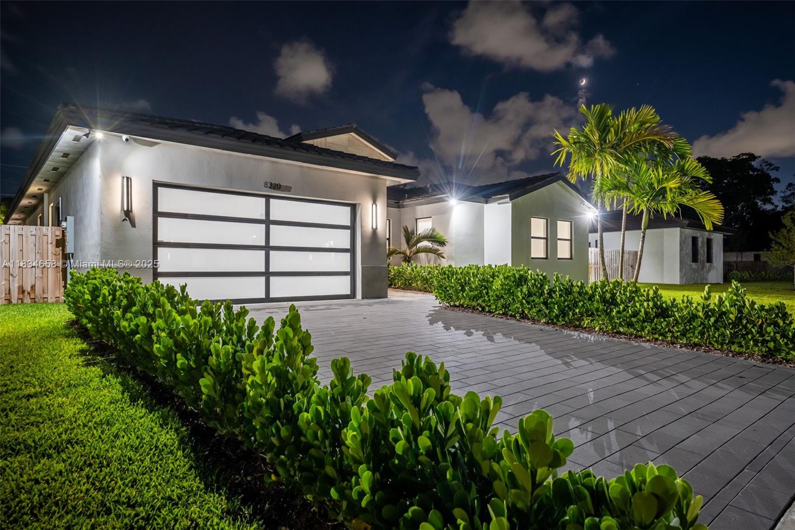 CURBELO AT OLD CUTLER - Residential