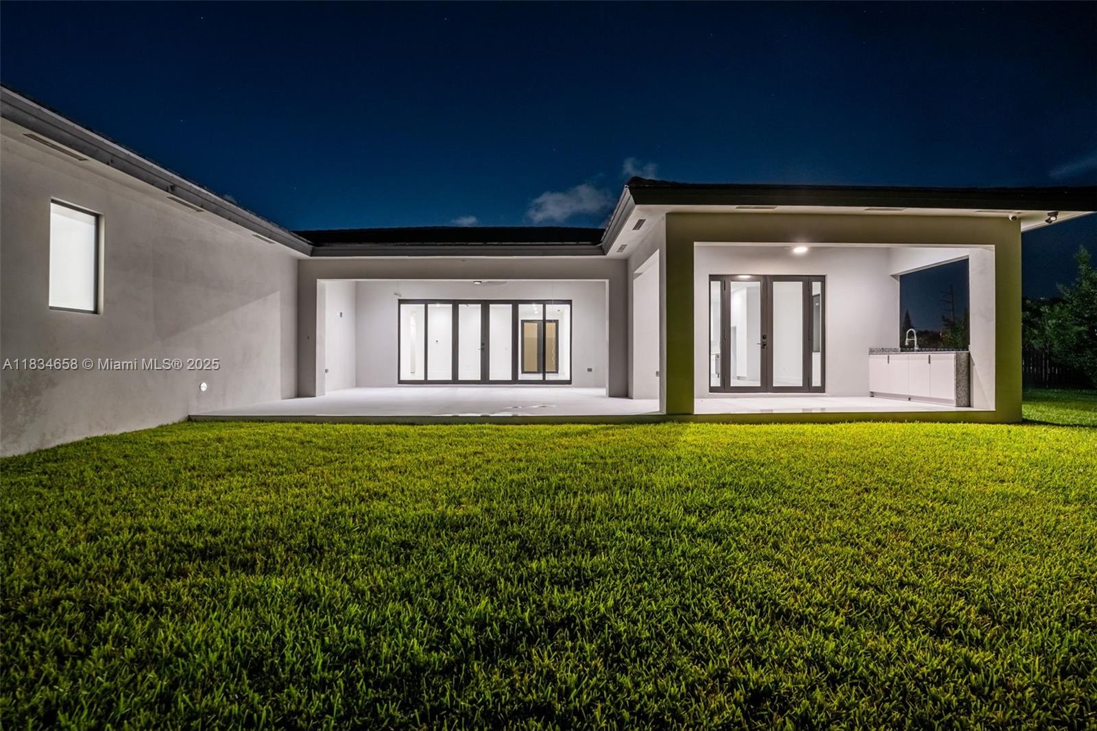 CURBELO AT OLD CUTLER - Residential