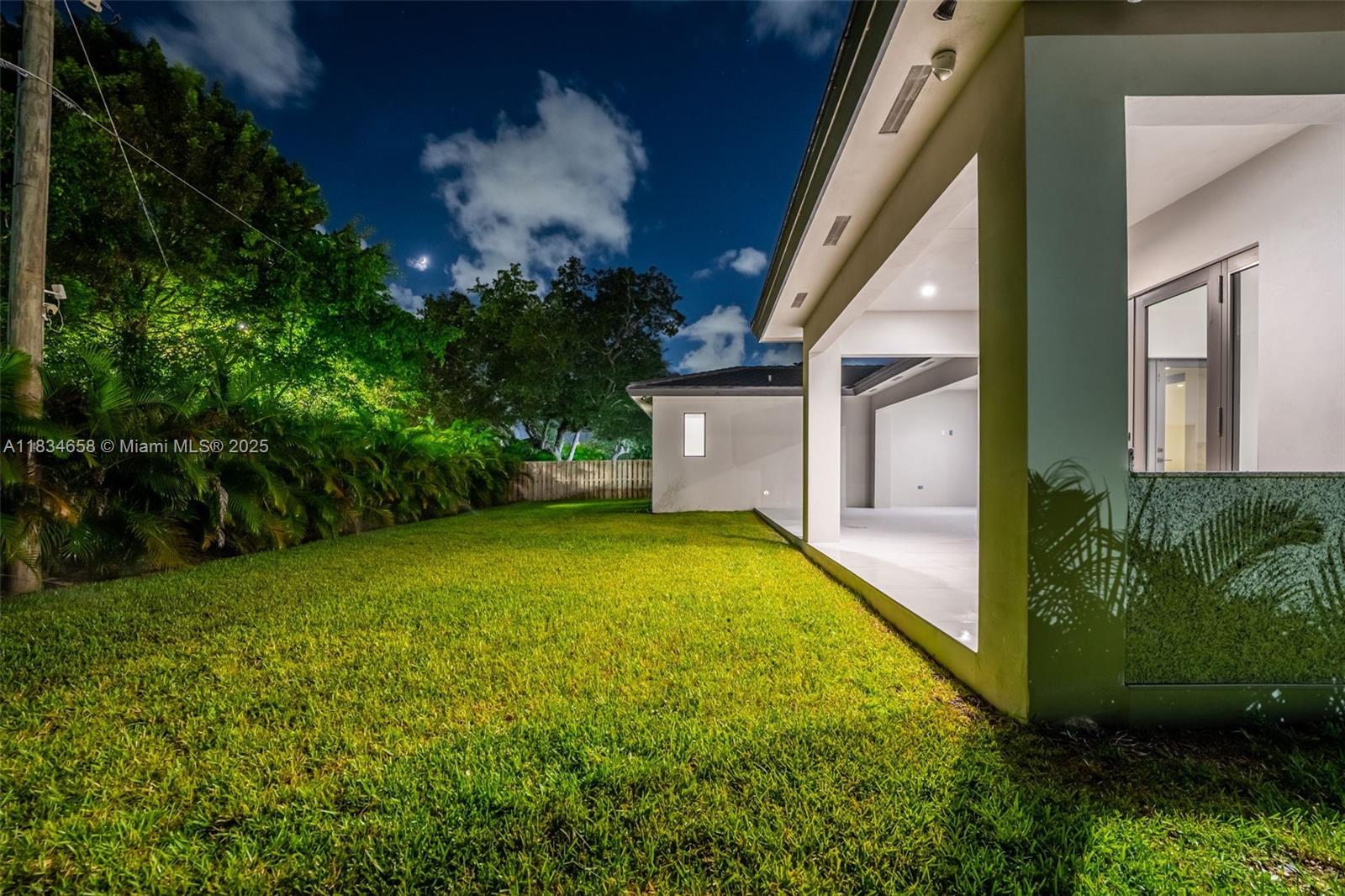 CURBELO AT OLD CUTLER - Residential