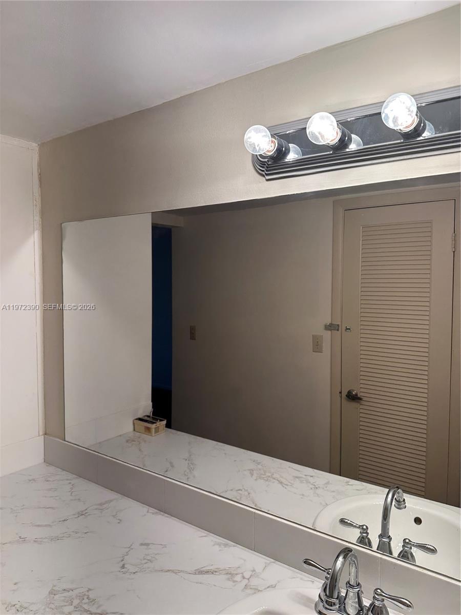 Spring Creek Condo Apts - Residential Lease