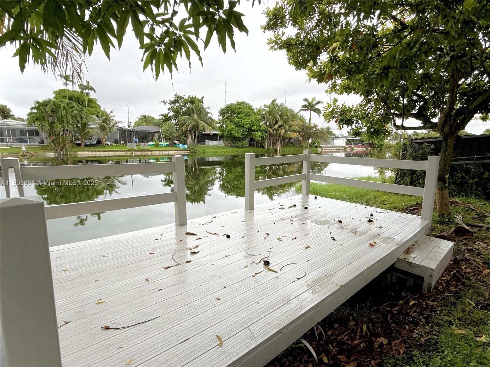 MIRAMAR ISLES SEC 6 - Residential Lease